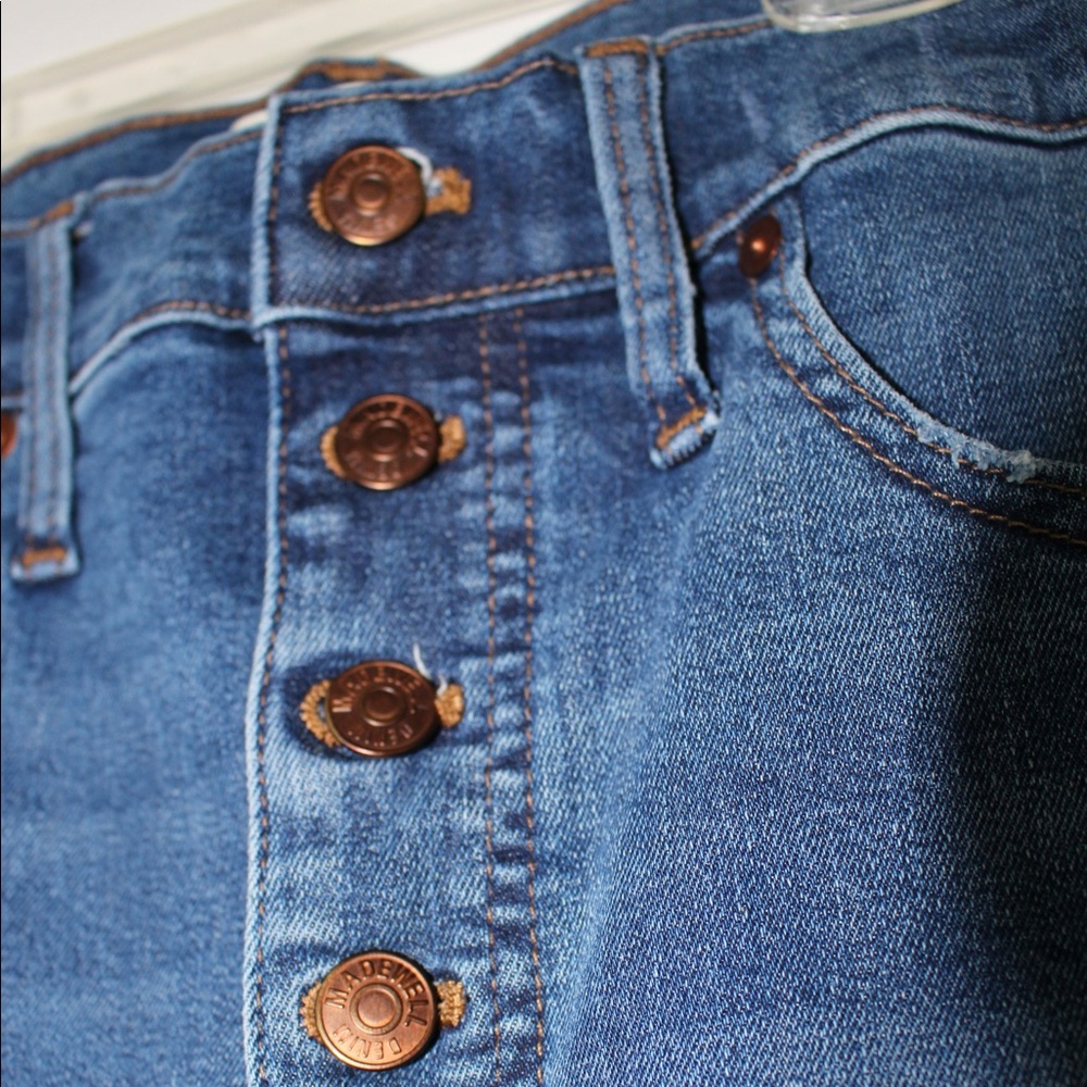 Madewell Skinny Jeans - Picture 2 of 6